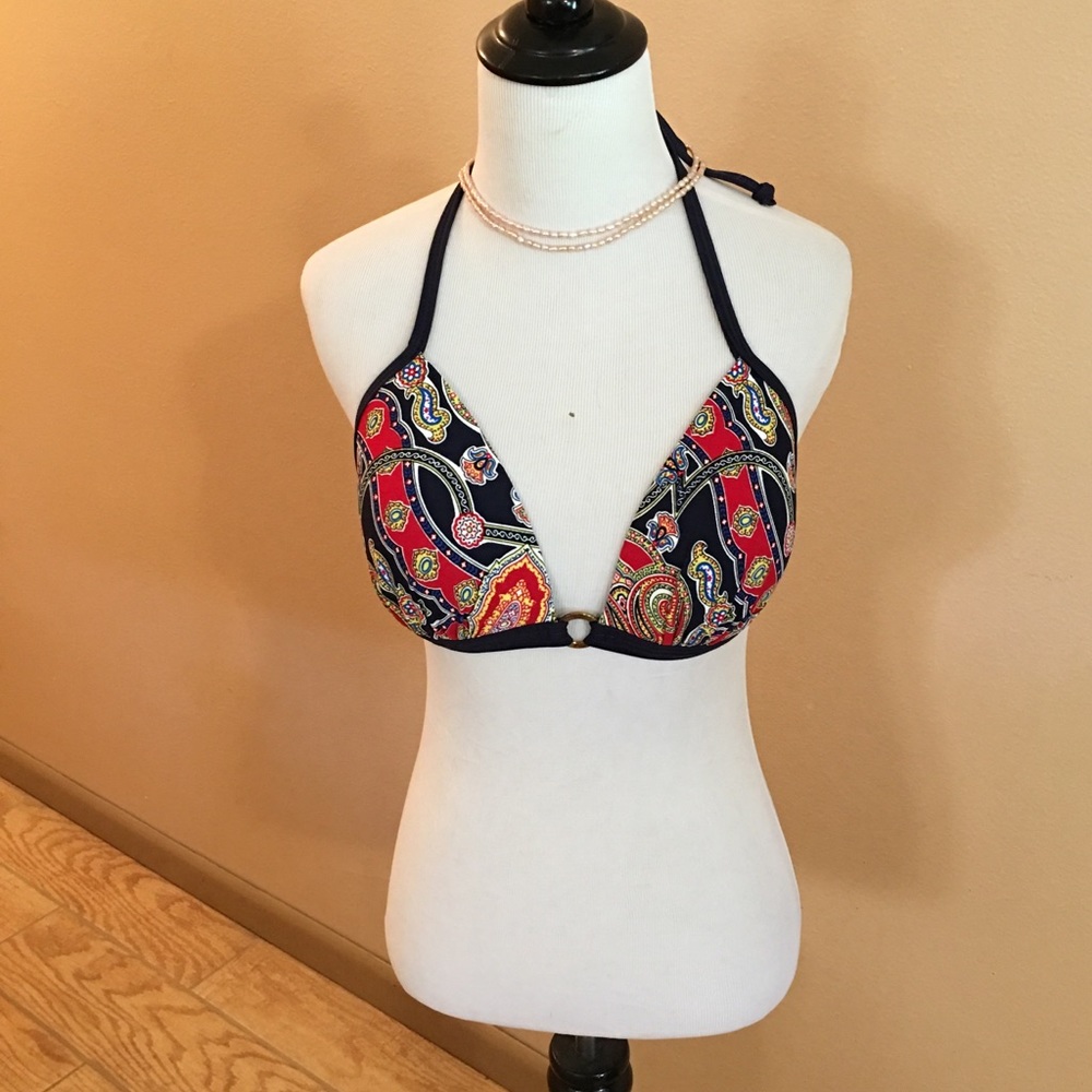 Venus wireless bikini top size C cup